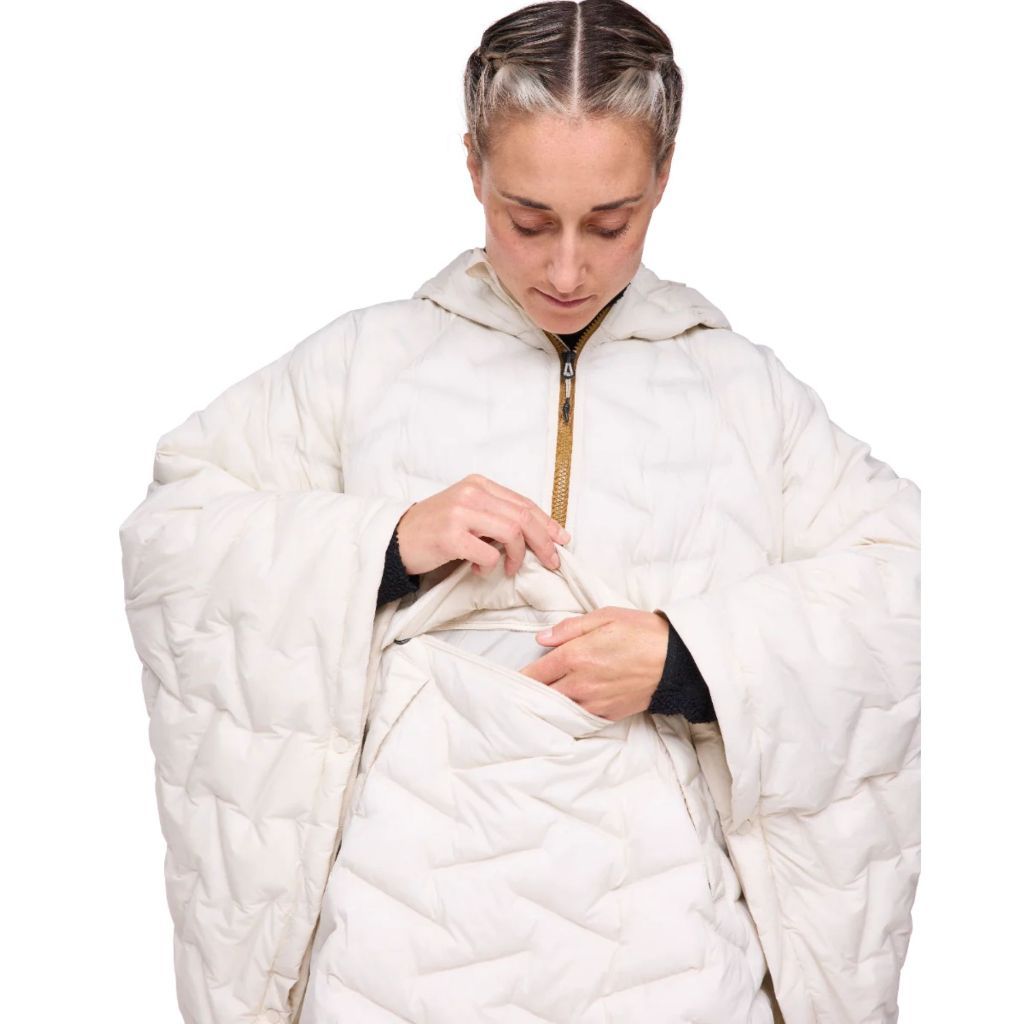 Skyfill Poncho (Unisex) - Oat Milk