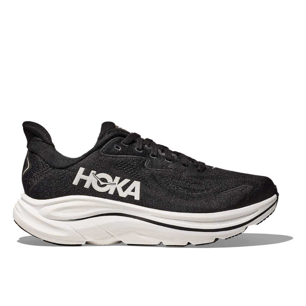 Clifton 10 Wide (Men) Black / White