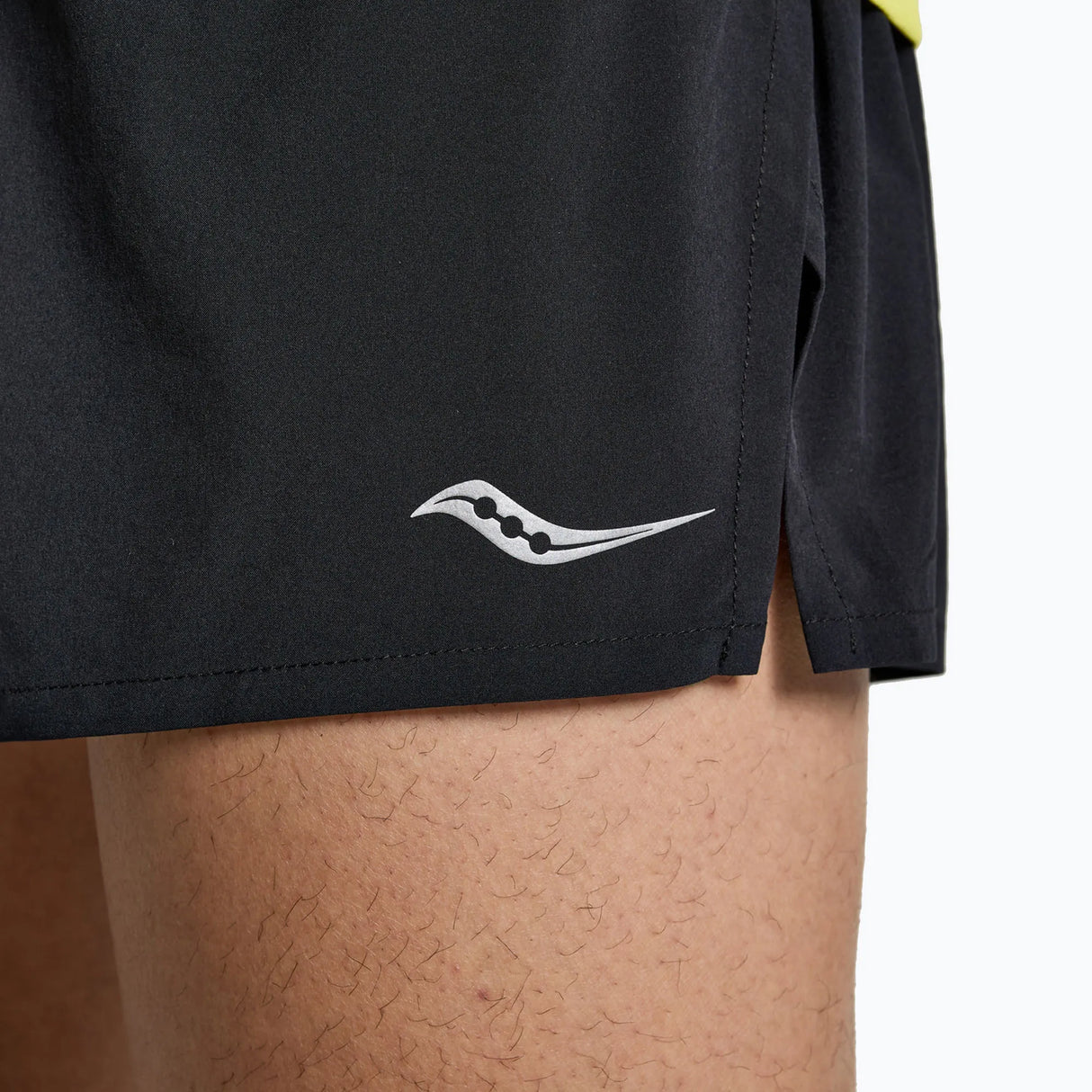Outpace 2.5" Split Short (Men)