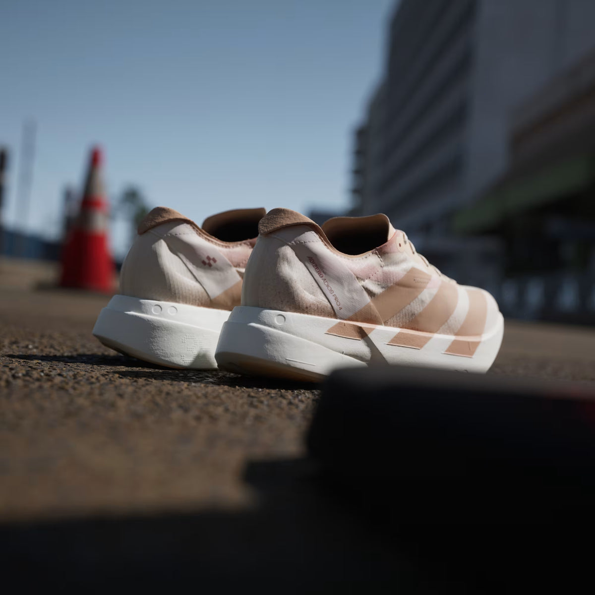 Adizero Adios Pro 4 (Women)